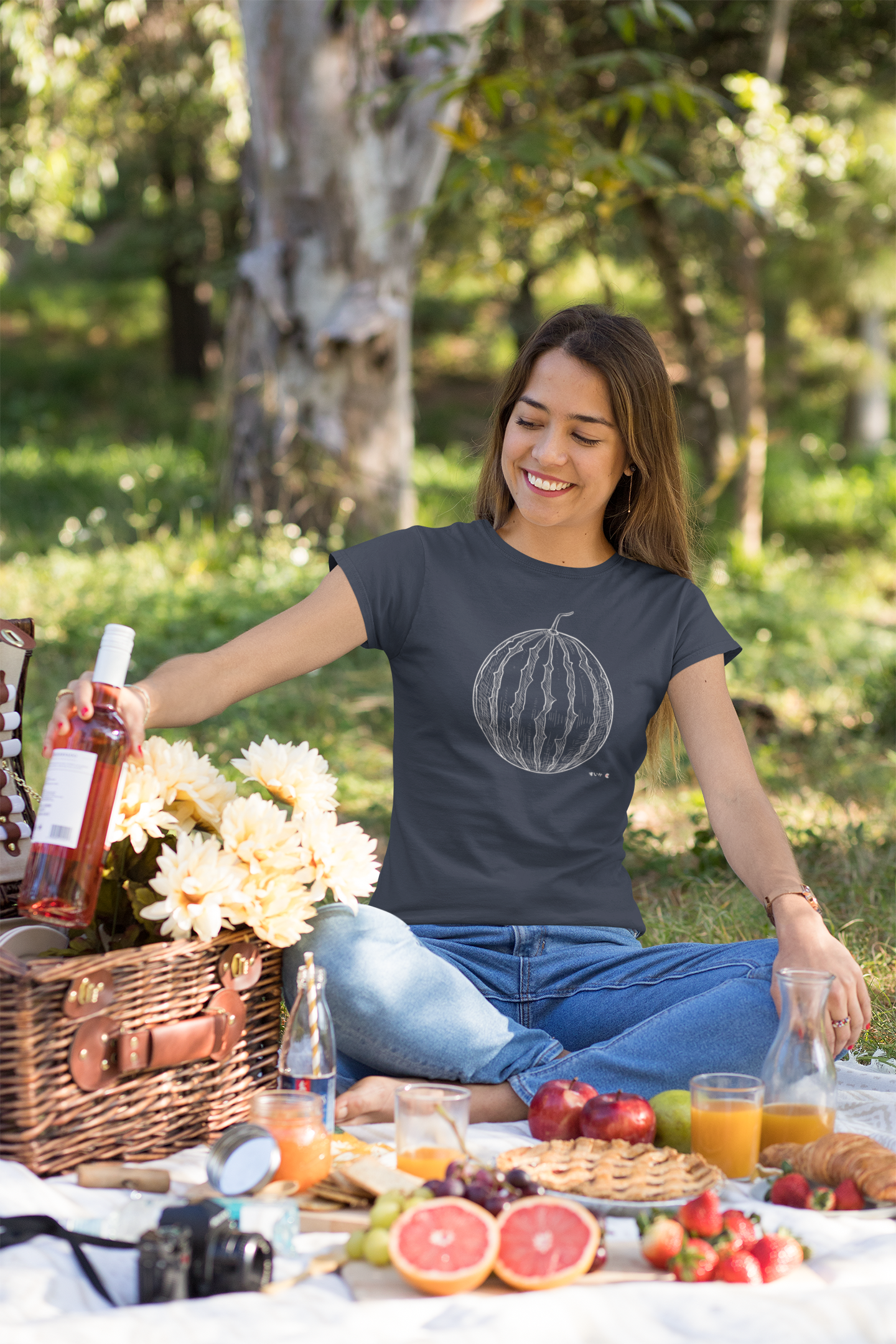 Sweet Juicy Suika T-Shirt | Japanese すいか Design | Unisex 100% Cotton | Paku Paku Logo | 6 Colors l Great Gift